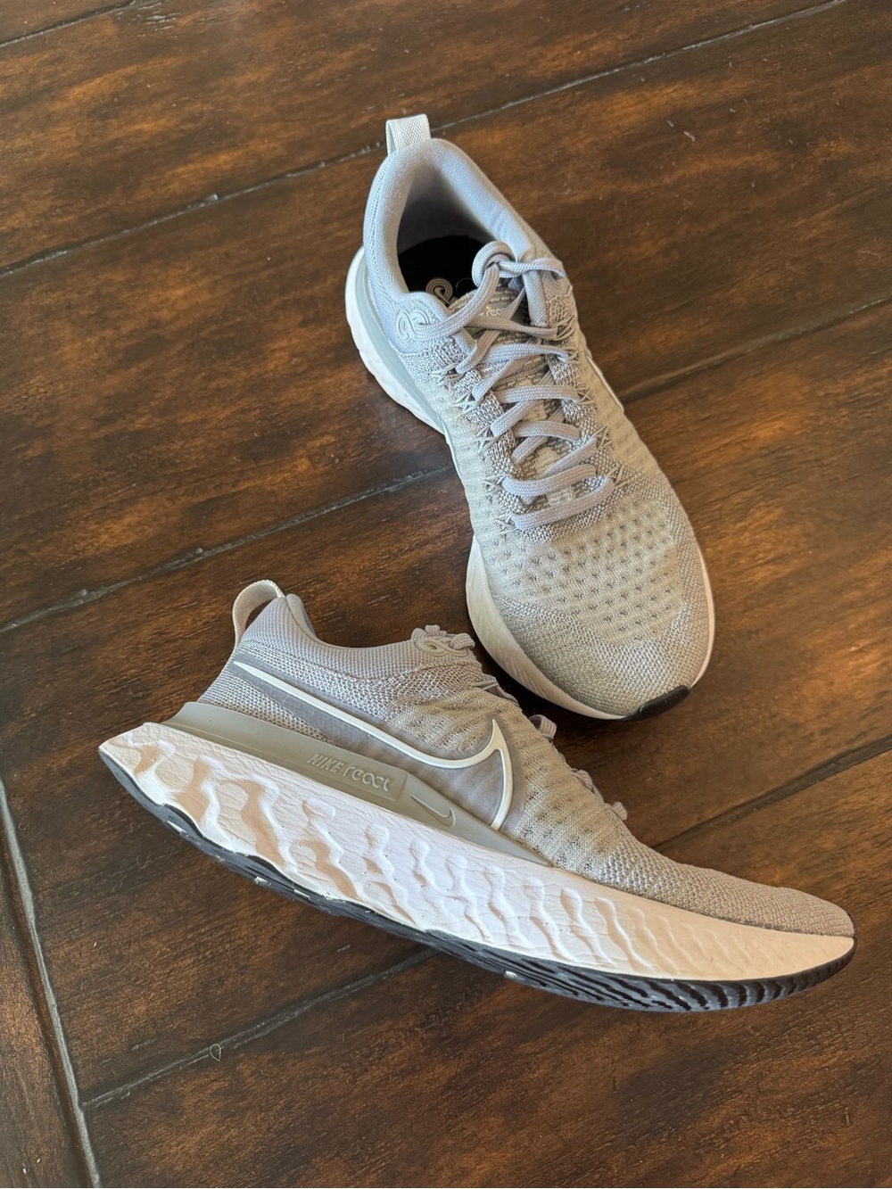 Nike React Infinity Run Fly Knit 2 Athletic Shoes - Picture 4 of 7